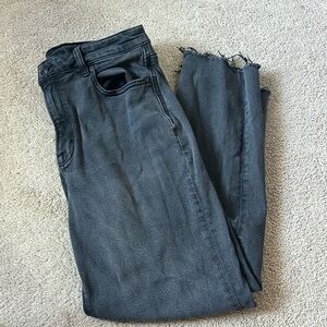 American eagle stretchy jeans!!